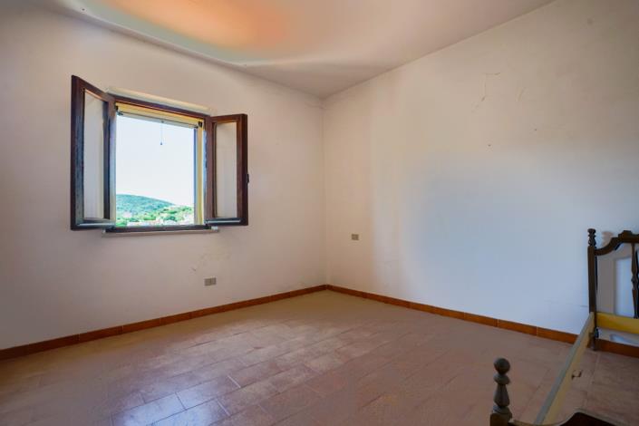 Image No.39-2 Bed Apartment for sale