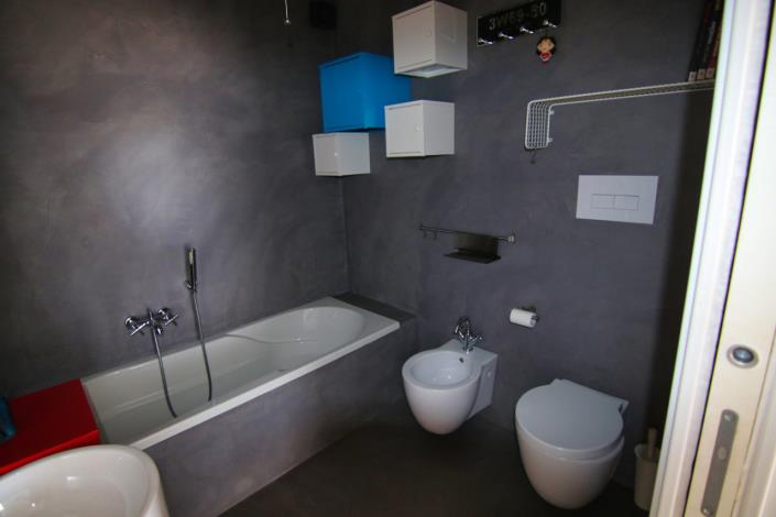 Image No.31-2 Bed Townhouse for sale