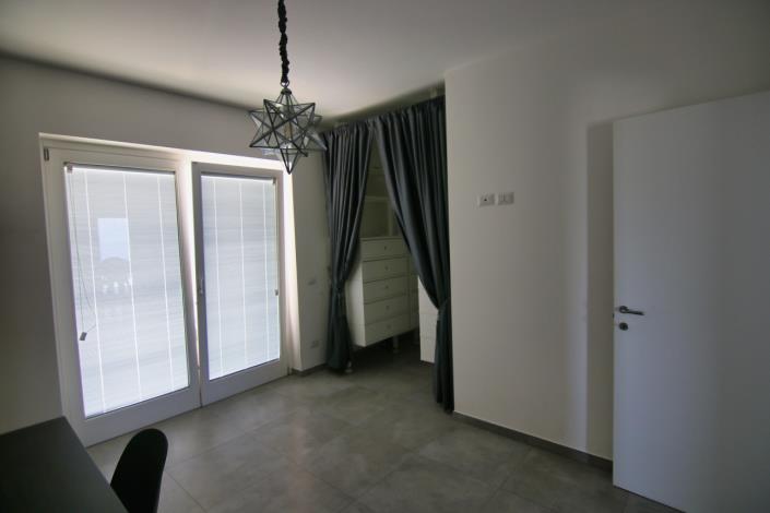 Image No.39-2 Bed Townhouse for sale