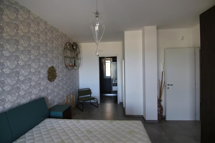 Image No.49-2 Bed Townhouse for sale