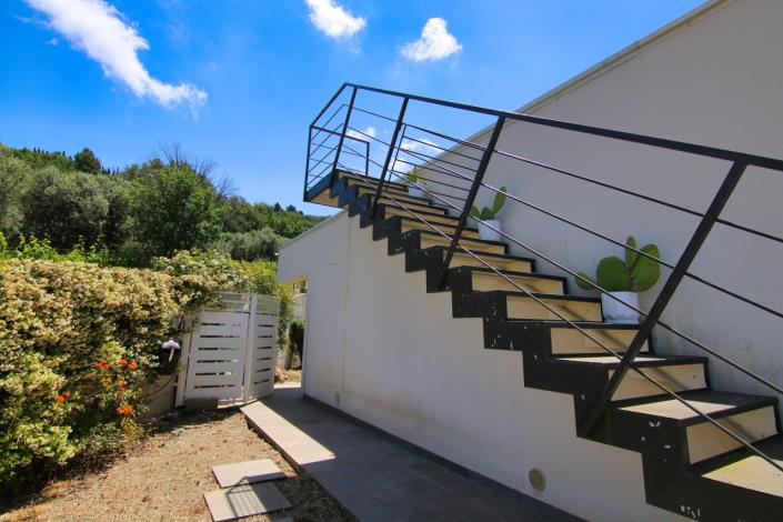 Image No.58-2 Bed Townhouse for sale