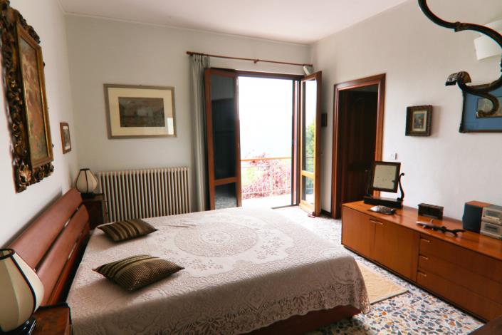 Image No.36-2 Bed Apartment for sale