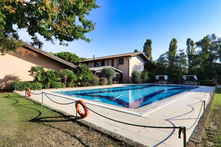 Image No.9-Propriété de 7 chambres à vendre à Ravenna