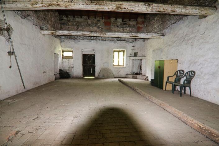 Image No.59-Propriété de 8 chambres à vendre à Idro