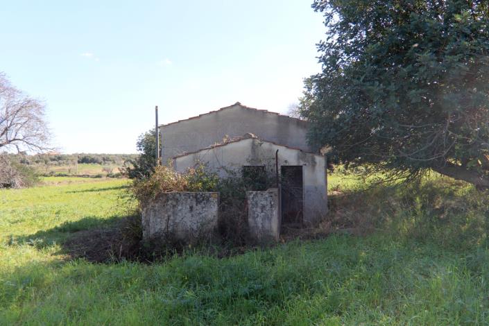 Image No.8-2 Bed Country House for sale