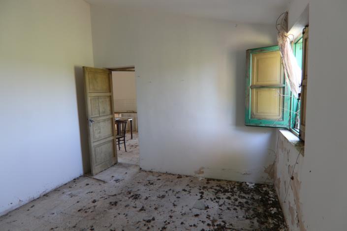 Image No.32-2 Bed Country House for sale