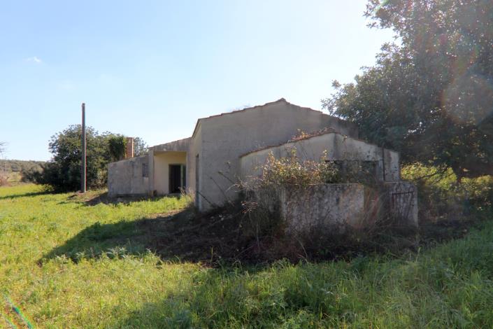 Image No.39-2 Bed Country House for sale