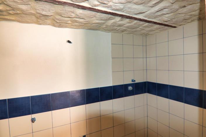 Image No.23-2 Bed Townhouse for sale