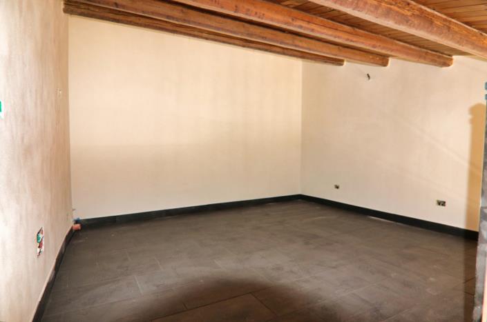 Image No.43-2 Bed Townhouse for sale