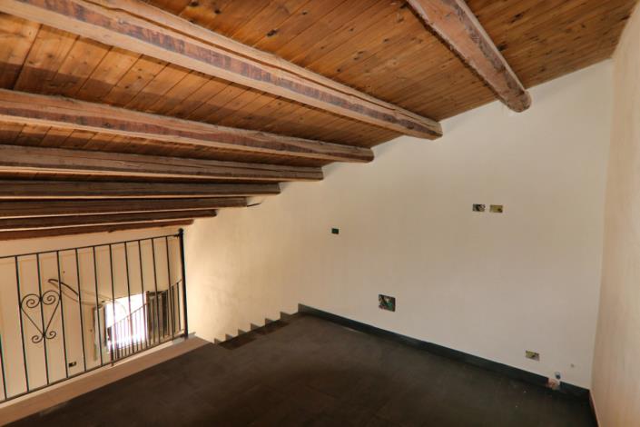 Image No.48-2 Bed Townhouse for sale