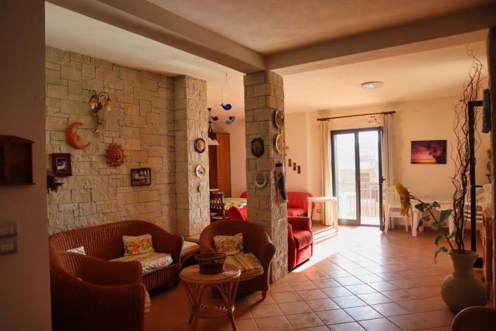 Image No.12-3 Bed Villa for sale