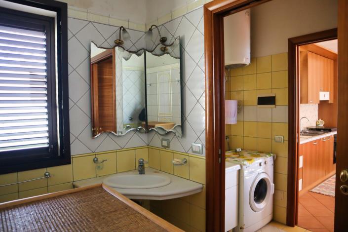 Image No.33-3 Bed Villa for sale