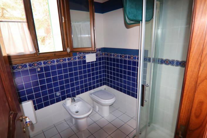 Image No.37-8 Bed Villa for sale