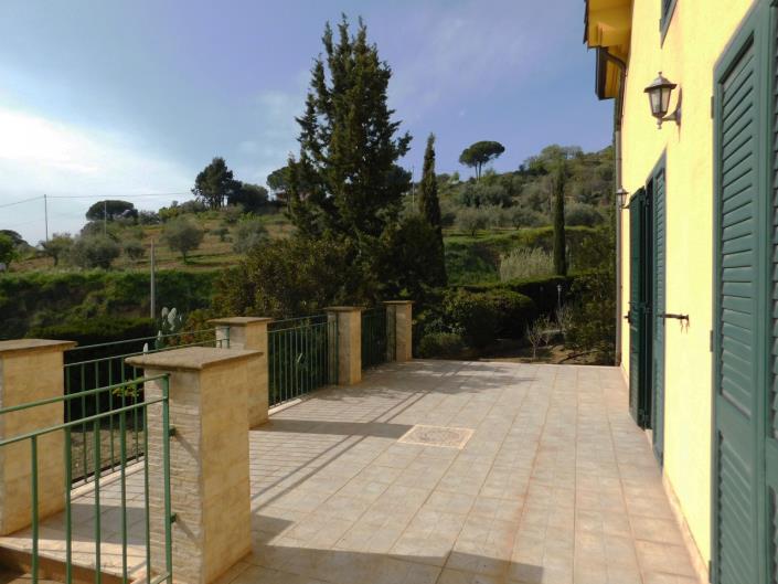 Image No.13-6 Bed Villa for sale