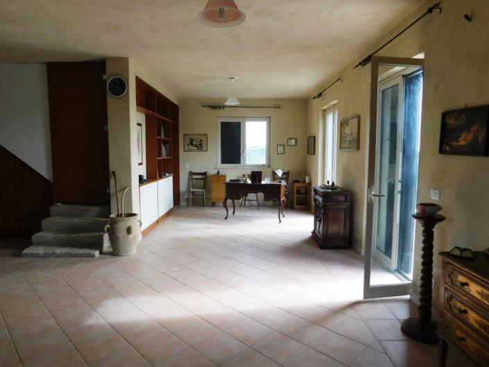 Image No.30-6 Bed Villa for sale