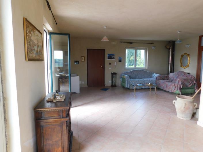 Image No.34-6 Bed Villa for sale