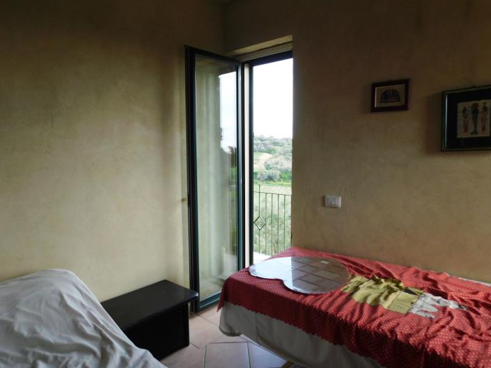 Image No.41-6 Bed Villa for sale