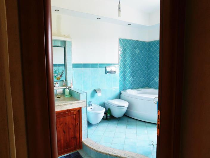 Image No.45-6 Bed Villa for sale