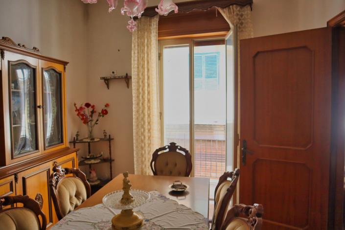 Image No.47-2 Bed Apartment for sale