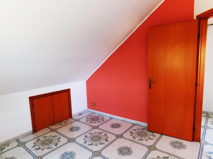 Image No.41-4 Bed Villa for sale