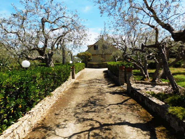 Image No.44-4 Bed Villa for sale