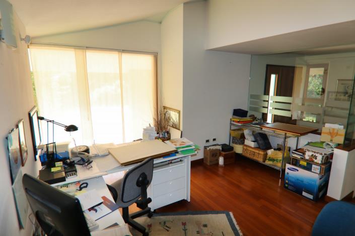 Image No.11-2 Bed Villa for sale