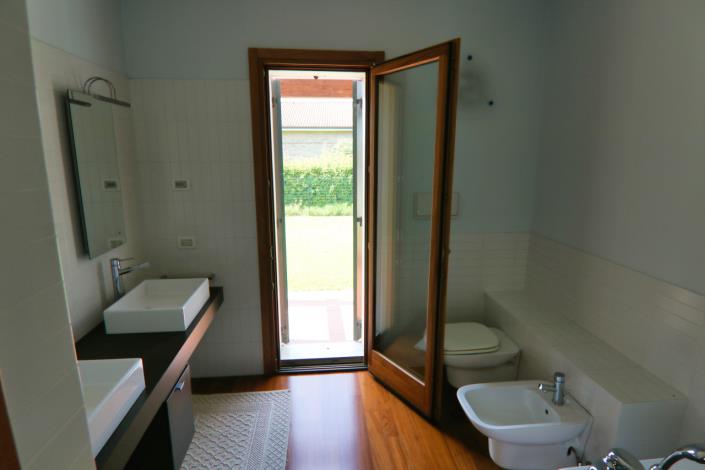 Image No.50-2 Bed Villa for sale