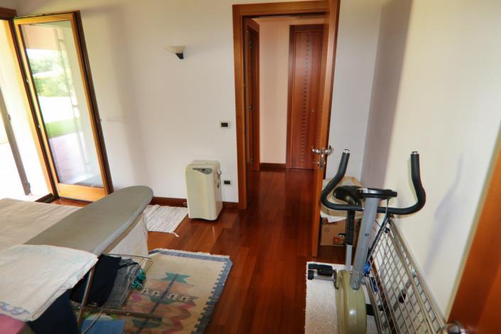 Image No.54-2 Bed Villa for sale