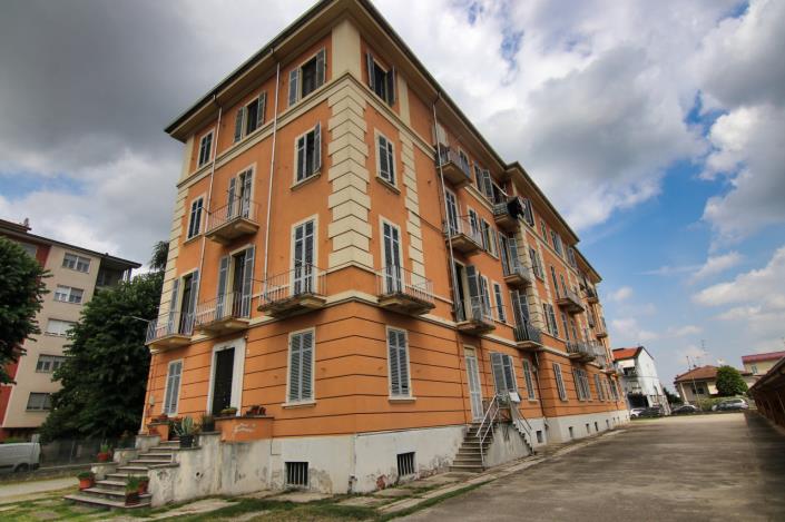 Image No.2-2 Bed Apartment for sale