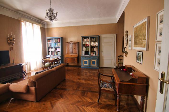 Image No.11-2 Bed Apartment for sale