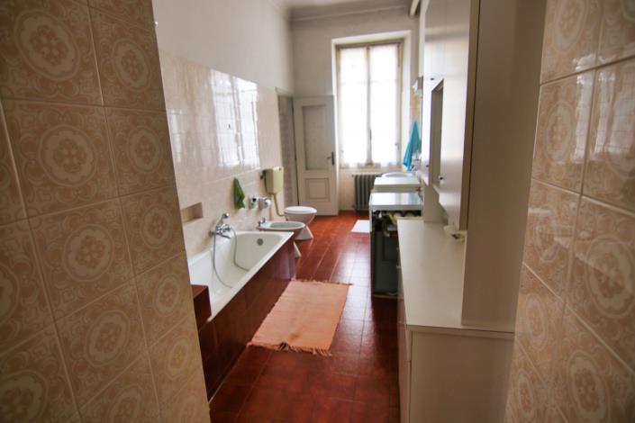 Image No.35-2 Bed Apartment for sale