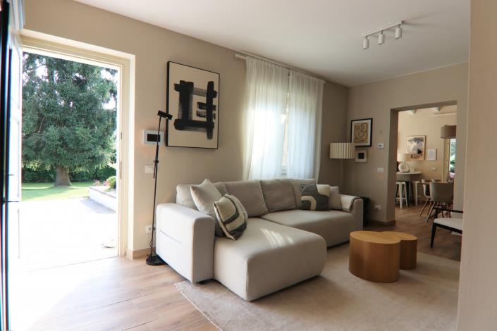 Image No.9-6 Bed Villa for sale