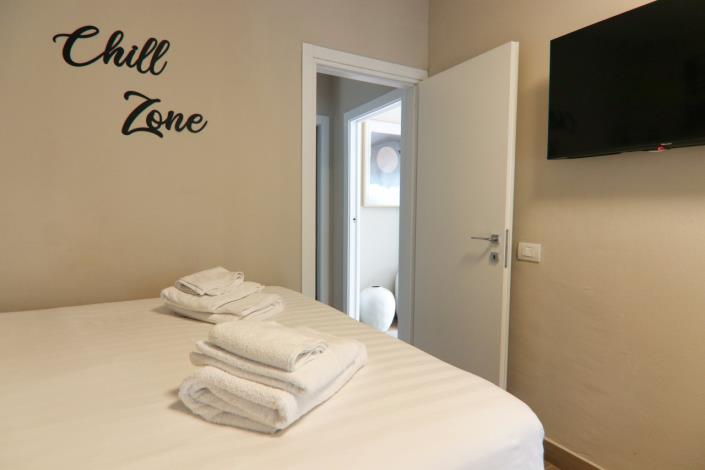 Image No.33-6 Bed Villa for sale