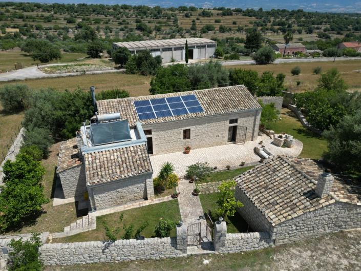 Image No.8-4 Bed Villa for sale