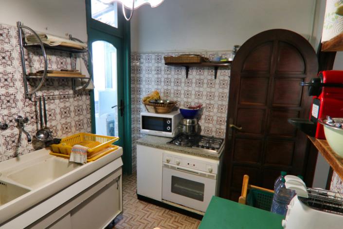 Image No.28-4 Bed Duplex for sale