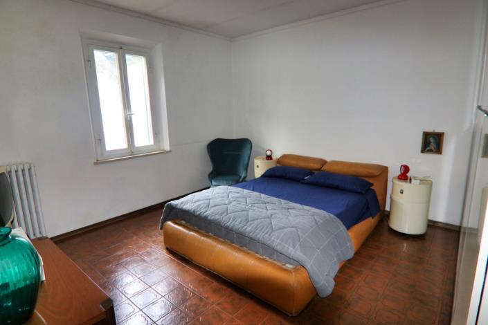 Image No.53-4 Bed Duplex for sale