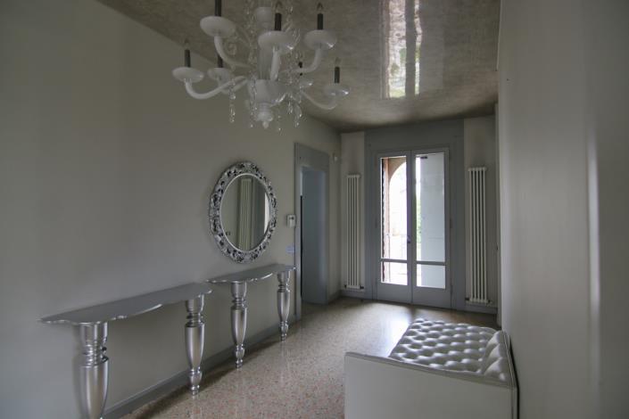 Image No.5-5 Bed Villa for sale