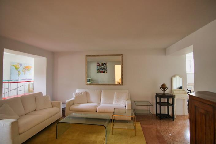 Image No.50-5 Bed Villa for sale