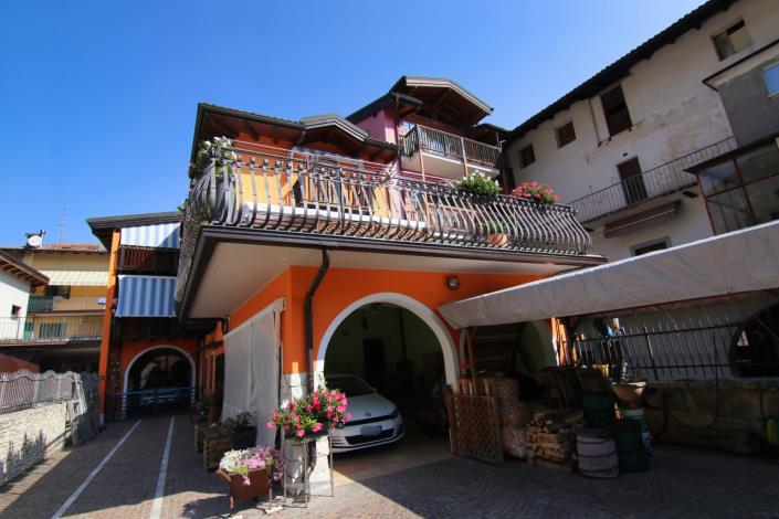 Image No.2-Maison de 4 chambres à vendre à Trento