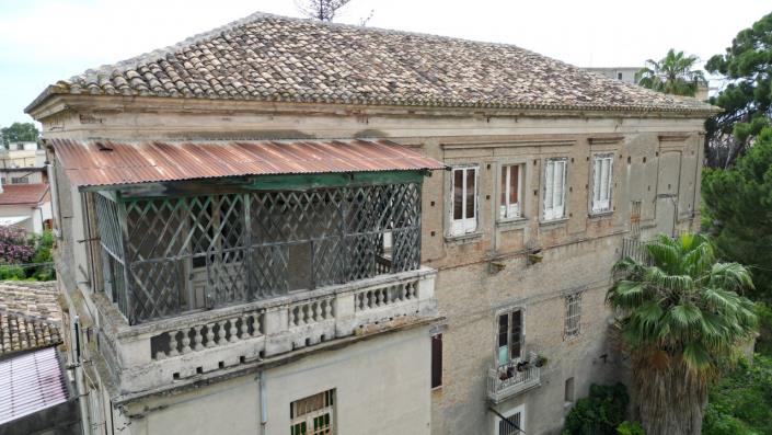 Image No.12-Villa de 11 chambres à vendre à Calabre