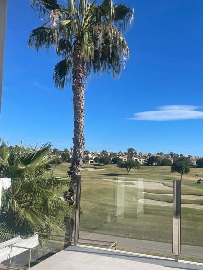 Image No.19-3 Bed Villa / Detached for sale