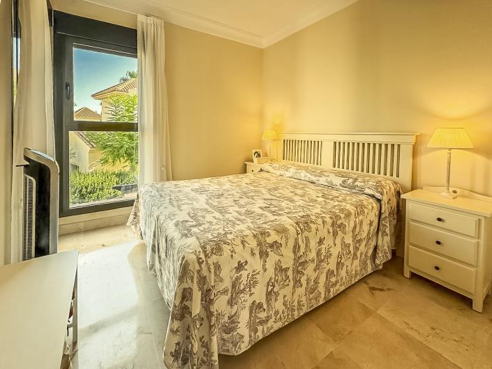 Image No.10-3 Bed Apartment for sale