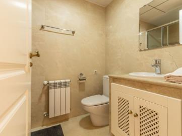 13-5fd73dea700db77384c091ca9818b1a9