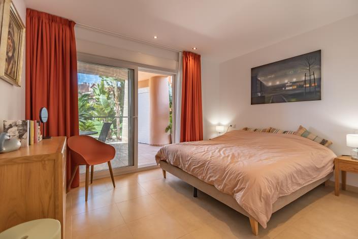 Image No.13-3 Bed Apartment for sale