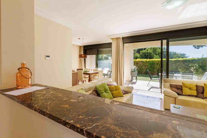 Image No.30-4 Bed Villa / Detached for sale