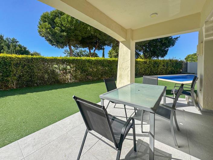 Image No.41-4 Bed Villa / Detached for sale