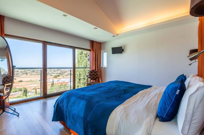 Image No.6-4 Bed Villa / Detached for sale