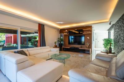 9_2dade91b-5720-4e83-bd19-f25a418fa0bb