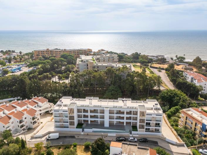 Image No.10-2 Bed Apartment for sale