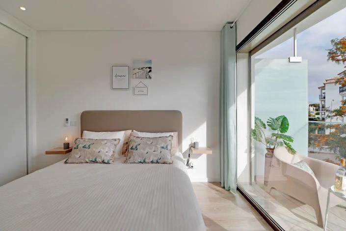 Image No.21-2 Bed Apartment for sale